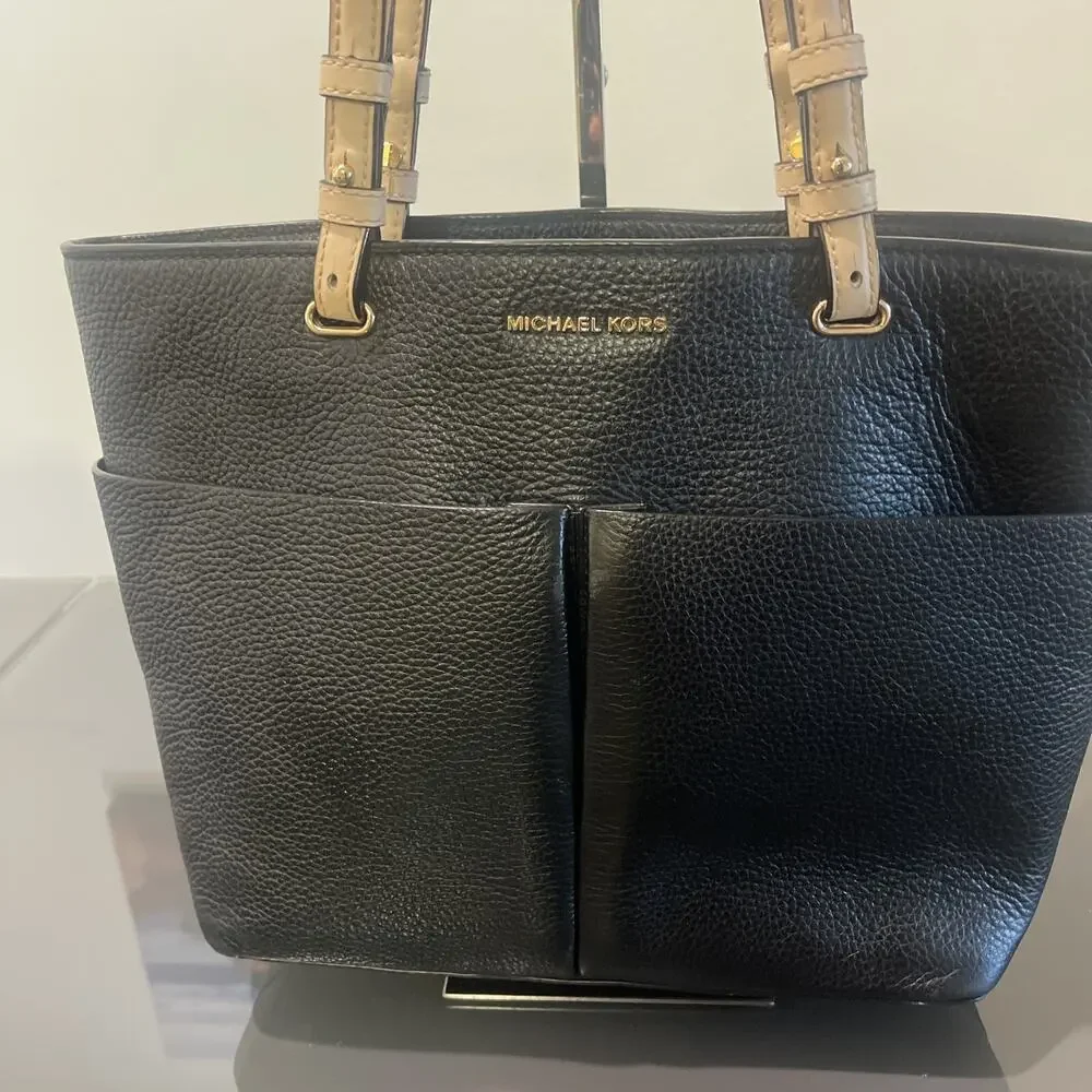 MICHAEL KORS Bedford Black Pebbled Leather Tote and Wallet Set